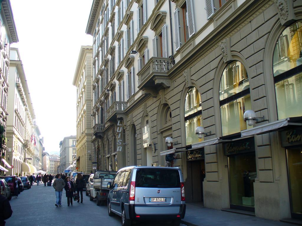 Viale Del Colosseo — Foto 3